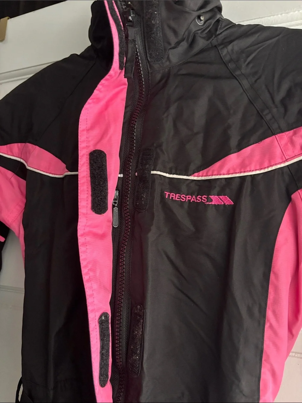 Trespass Protekt+ Snowsuit Girls 5/6 Pink and Black